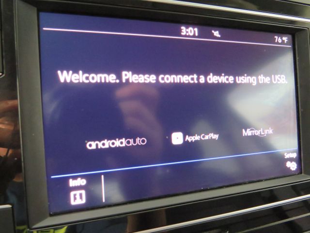 Vehicle image 20 of 48