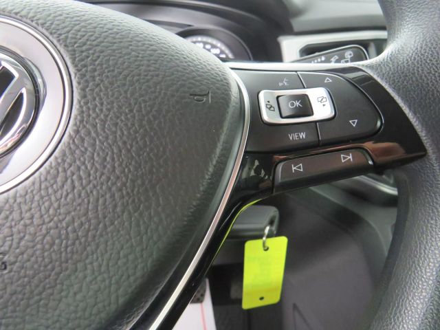Vehicle image 18 of 48