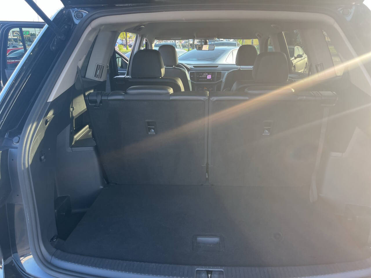 2019 Volkswagen Atlas 3.6L V6 SE Image 7 of 20
