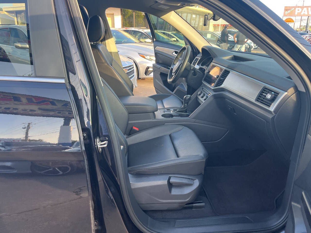 2019 Volkswagen Atlas 3.6L V6 SE Image 10 of 20