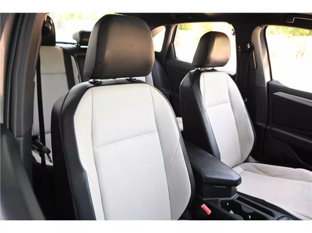 Vehicle image 20 of 27