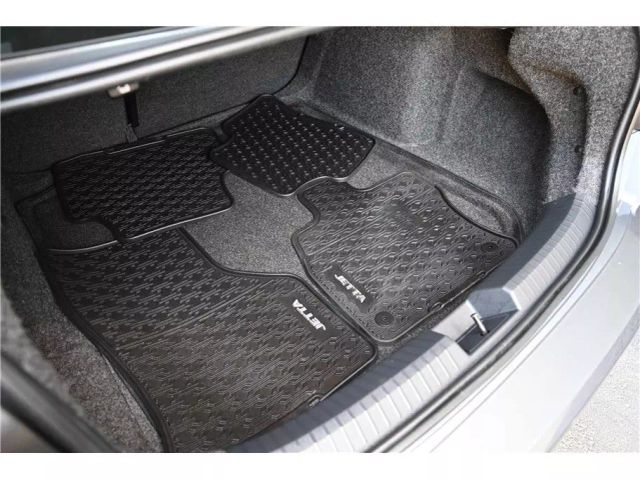 Vehicle image 16 of 27