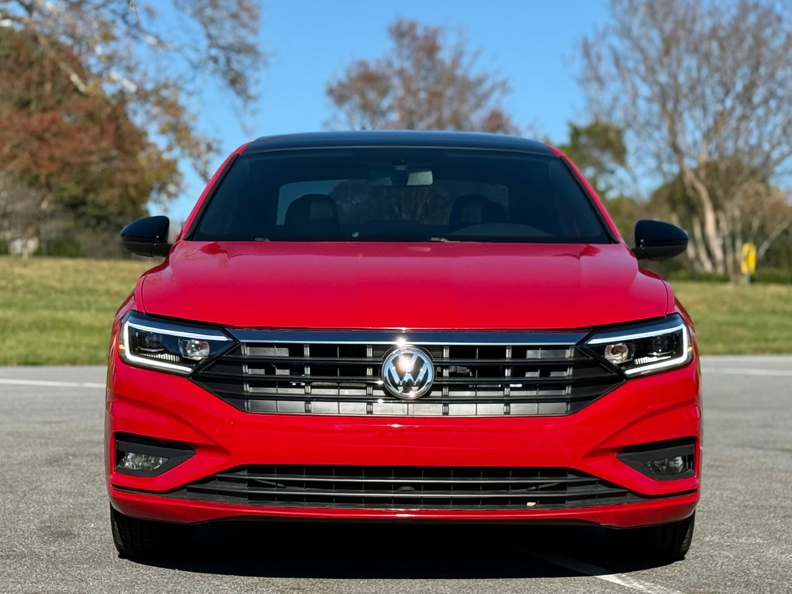 Vehicle image 4 of 44