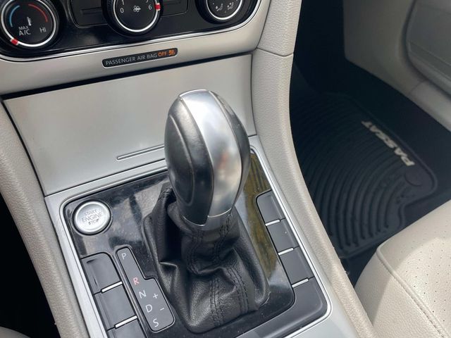 2019 Volkswagen Passat 2.0T Wolfsburg Edition Image 28 of 36