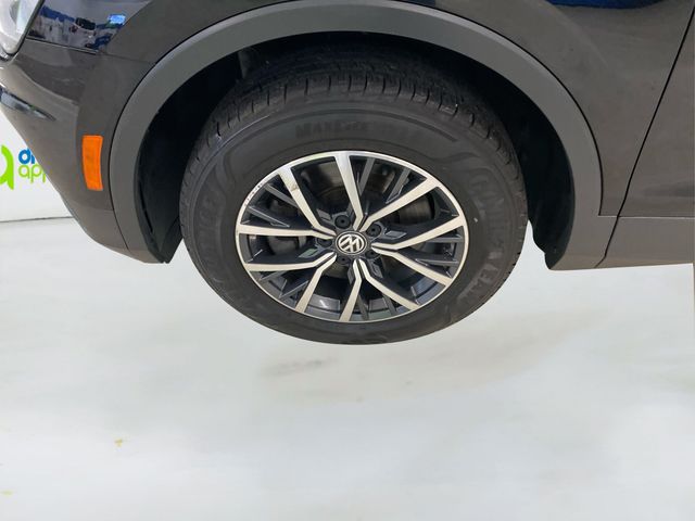 2019 Volkswagen Tiguan SE Image 11 of 28