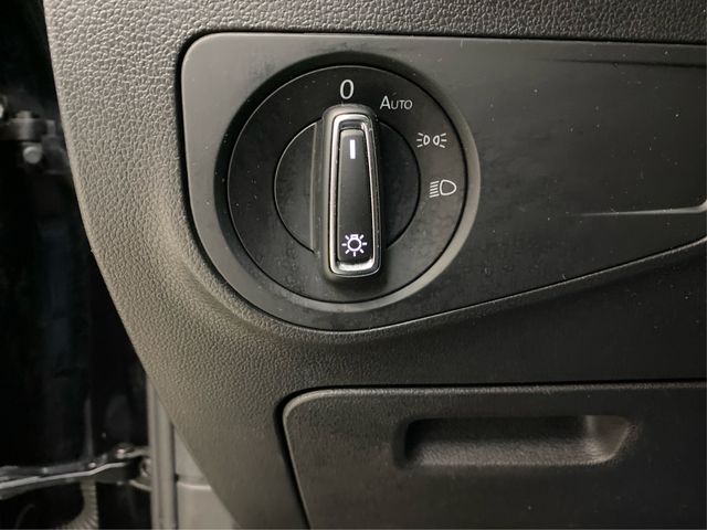 2019 Volkswagen Tiguan SE Image 24 of 28