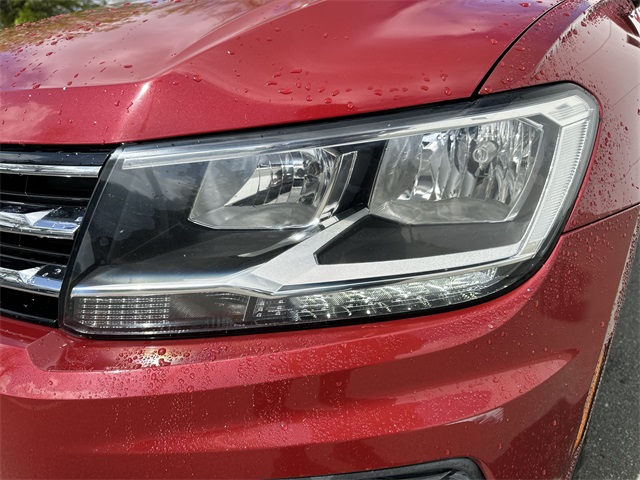 Vehicle image 9 of 25