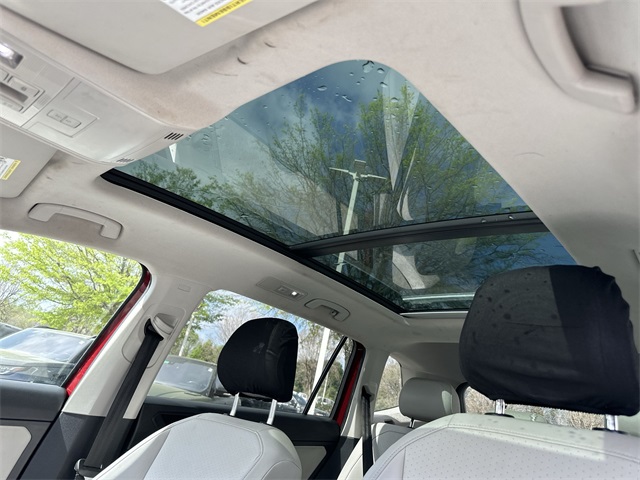 Vehicle image 20 of 25