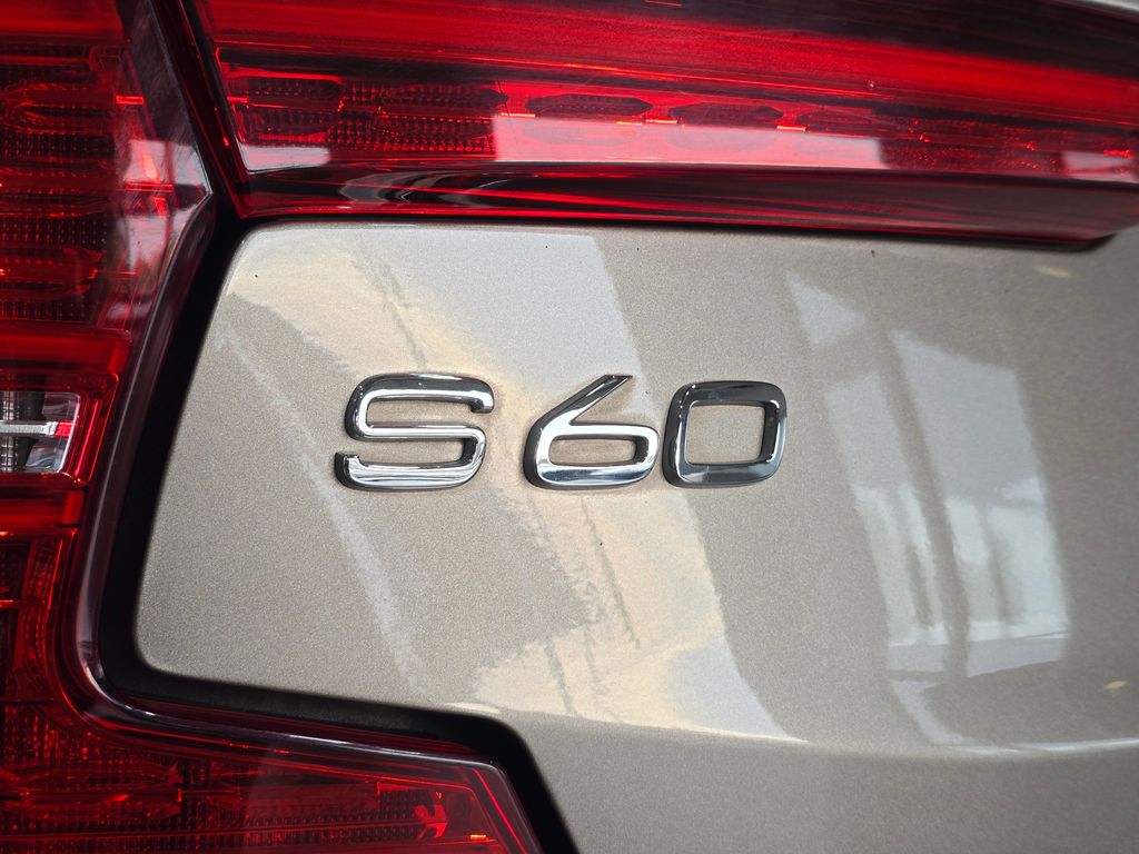 2019 Volvo S60 Inscription Image 20 of 30