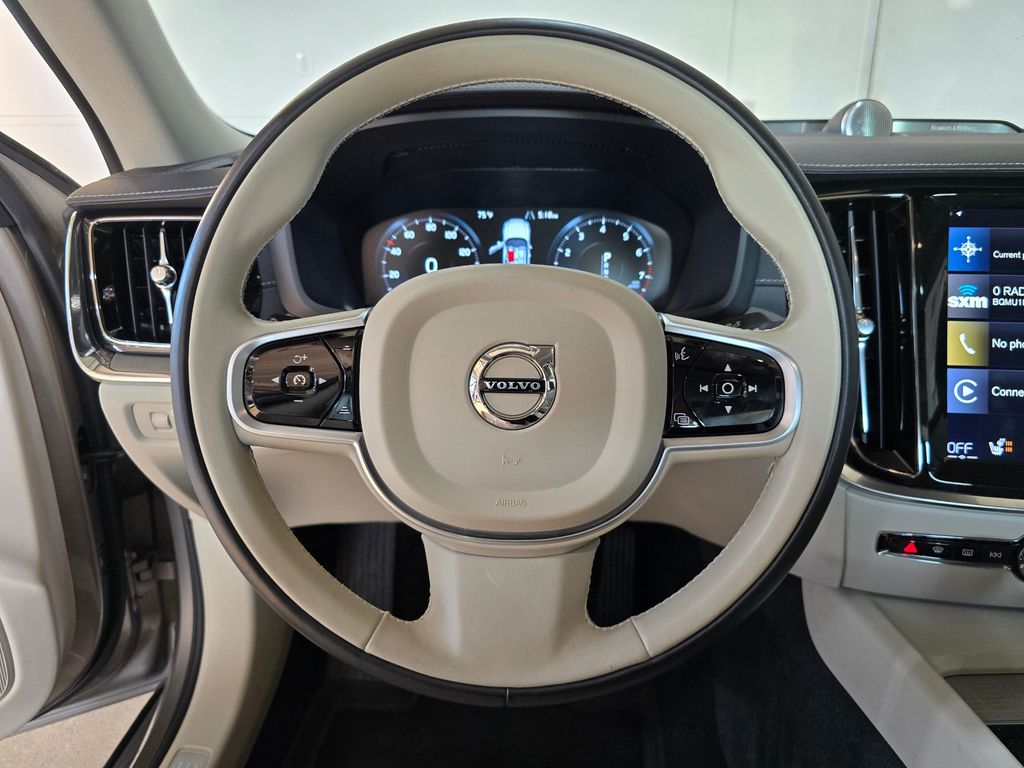 2019 Volvo S60 Inscription Image 28 of 30