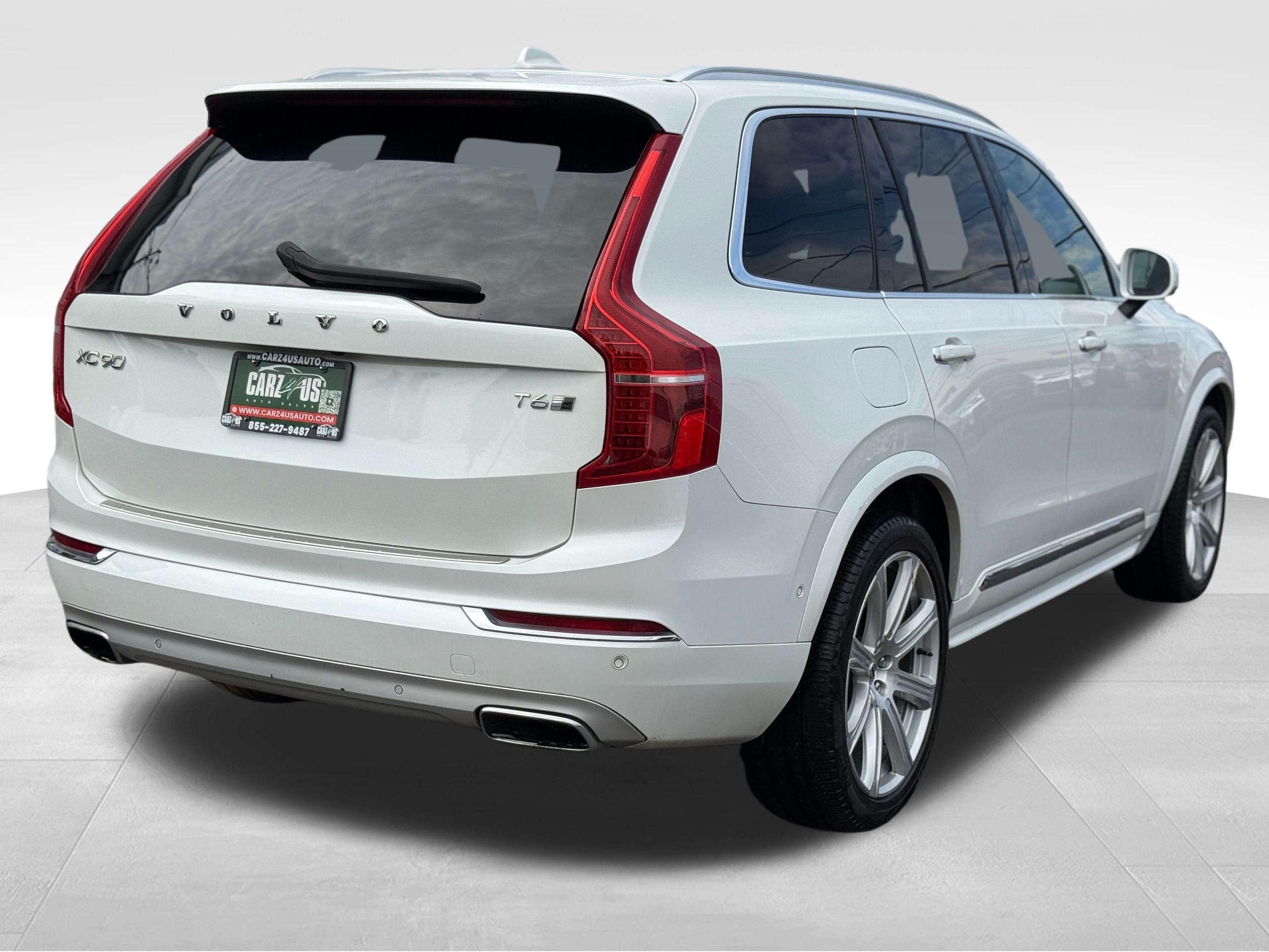 2019 Volvo XC90 Inscription Image 5 of 43