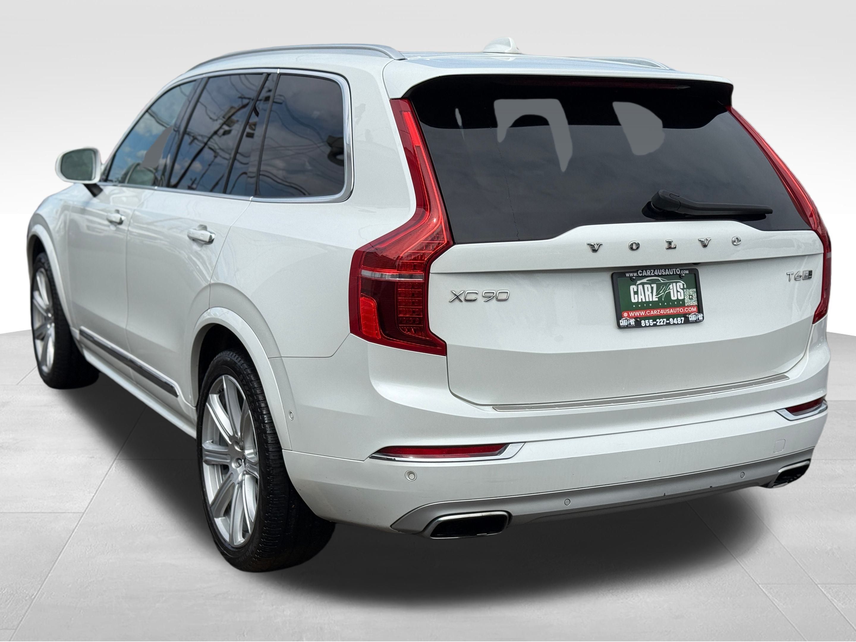 2019 Volvo XC90 Inscription Image 7 of 43