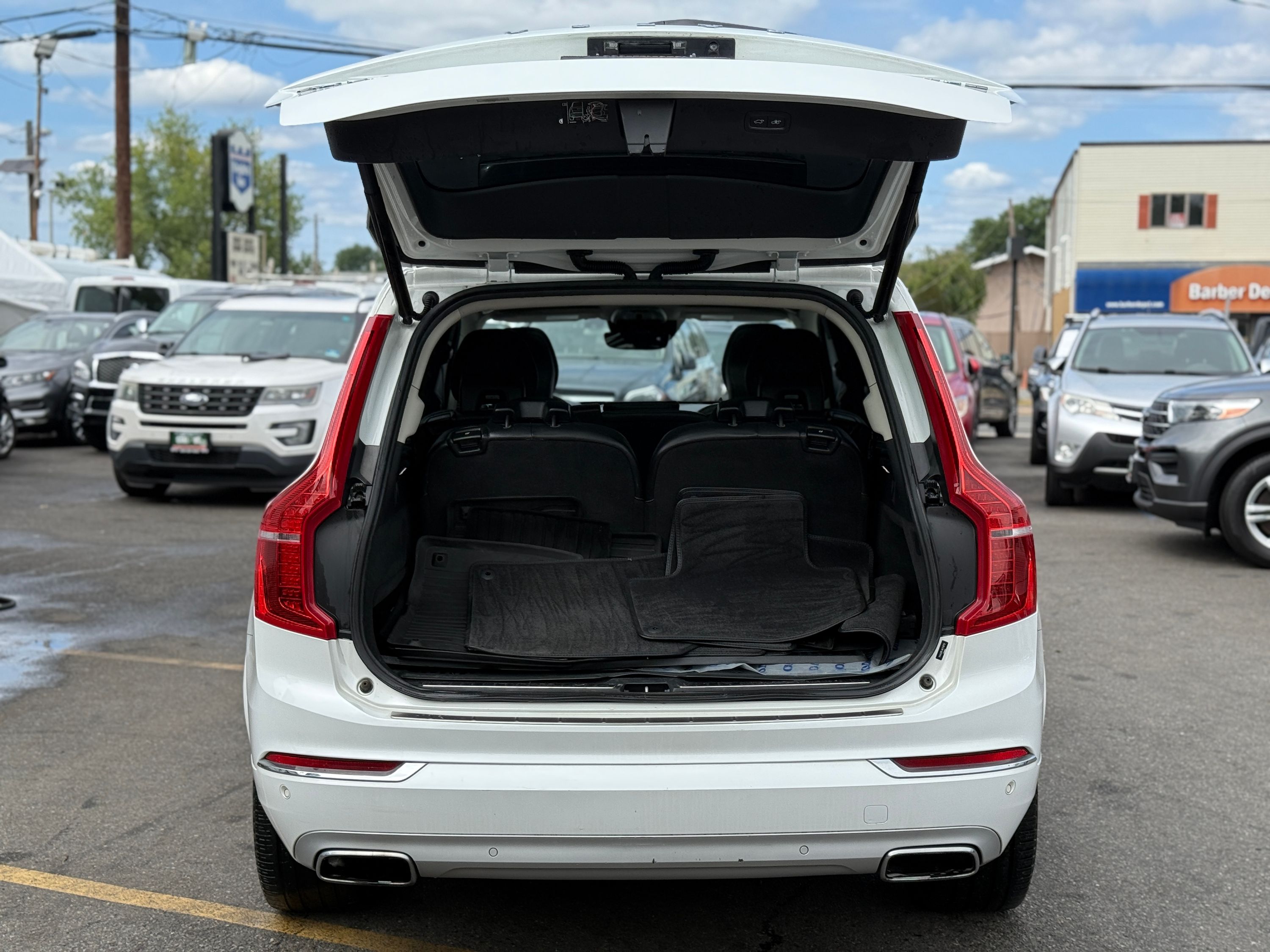 2019 Volvo XC90 Inscription Image 12 of 43