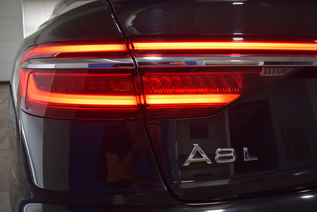 Vehicle image 40 of 43