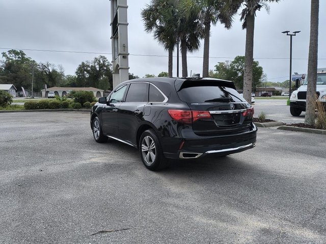 Vehicle image 8 of 19