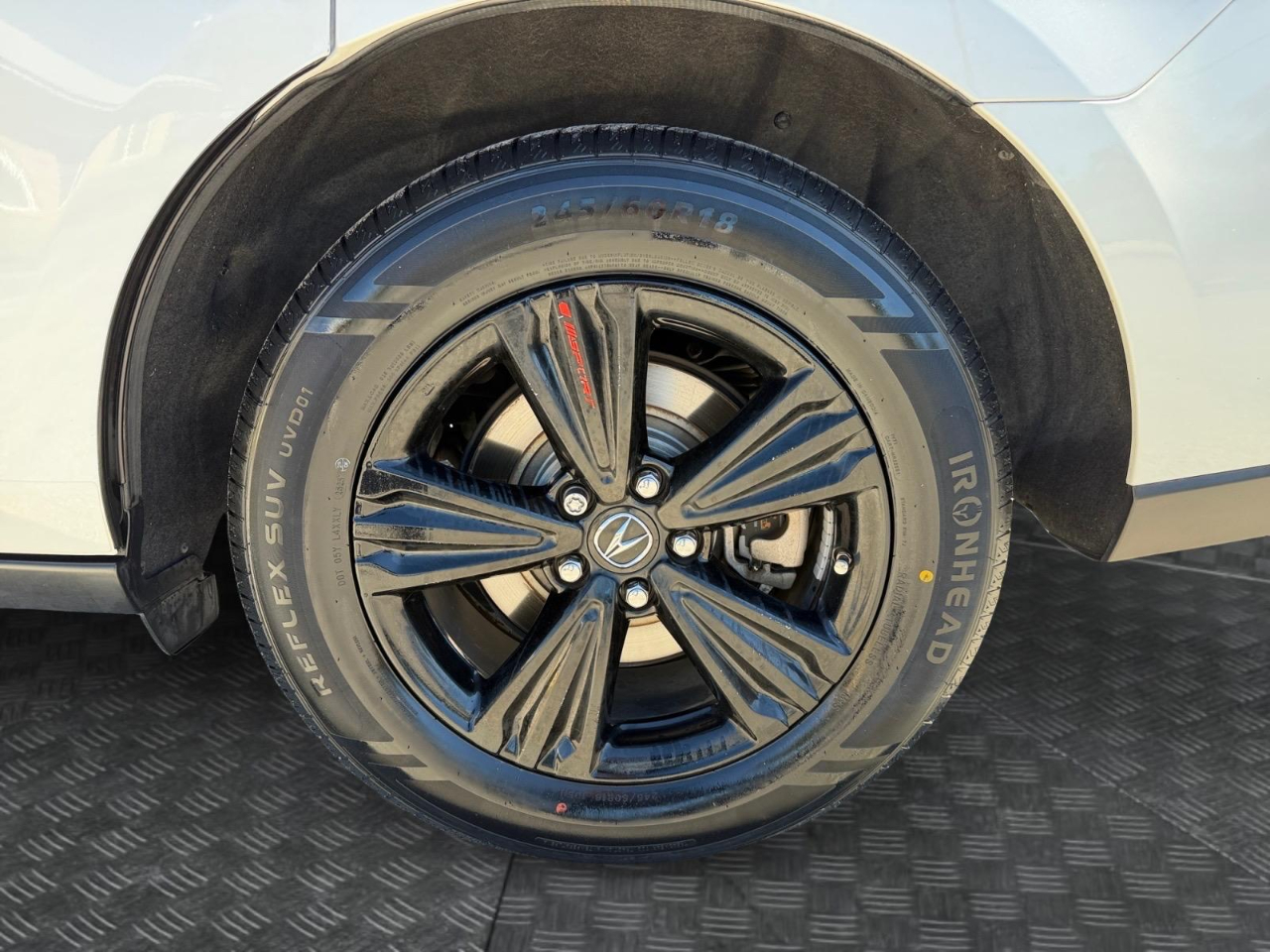 2020 Acura MDX Base Image 13 of 31