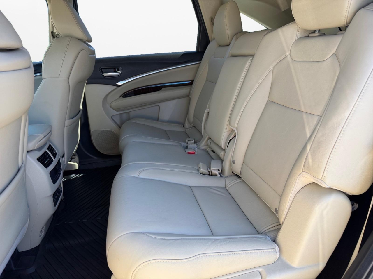 2020 Acura MDX Base Image 15 of 31