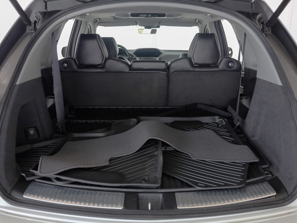 Vehicle image 9 of 41