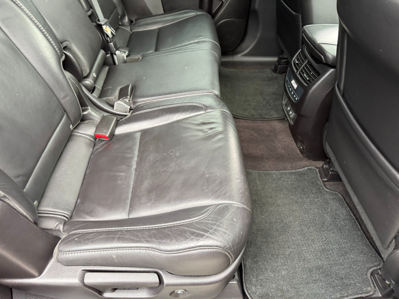 2020 Acura MDX Base Image 18 of 32