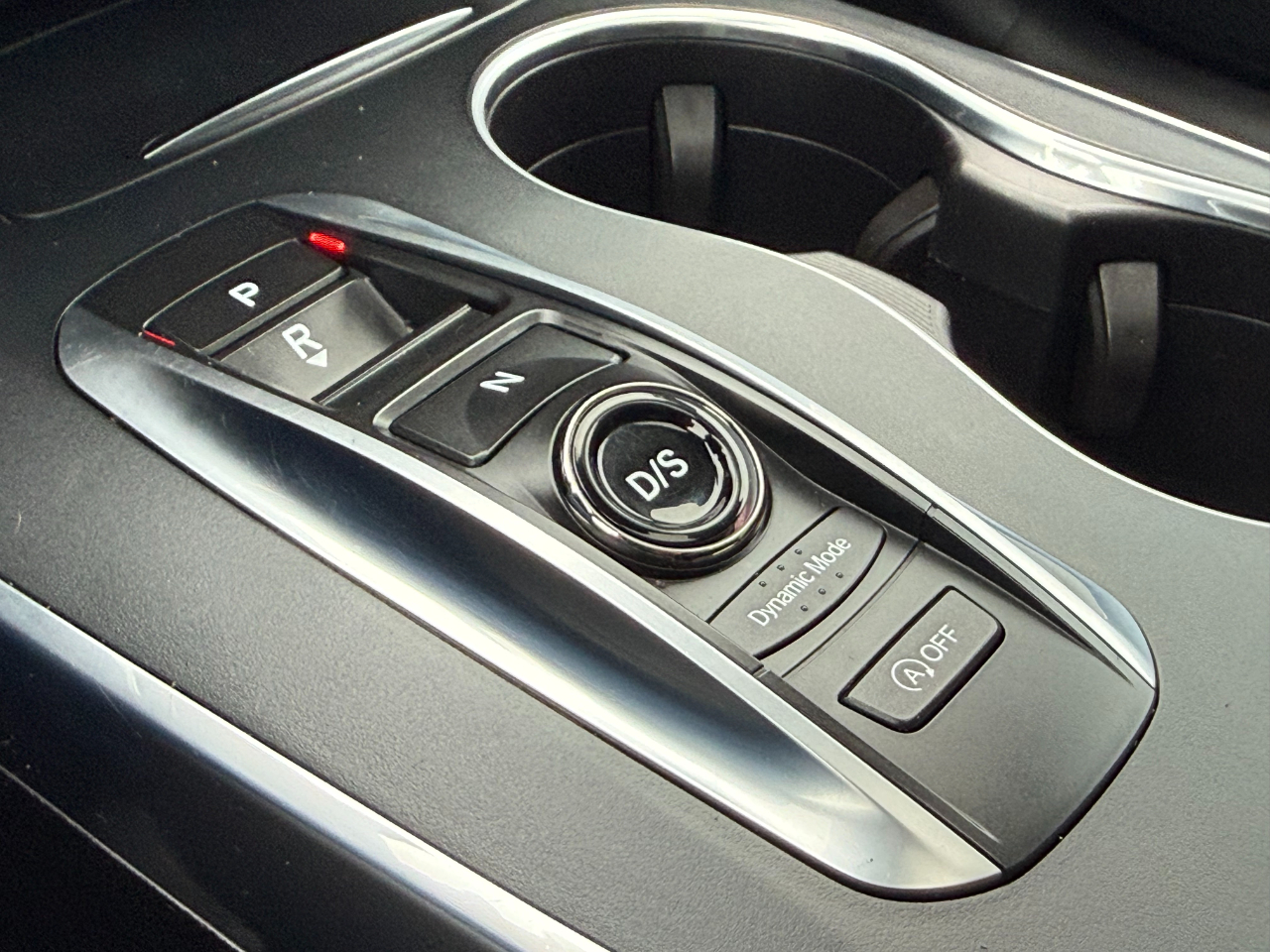 2020 Acura MDX Base Image 25 of 32