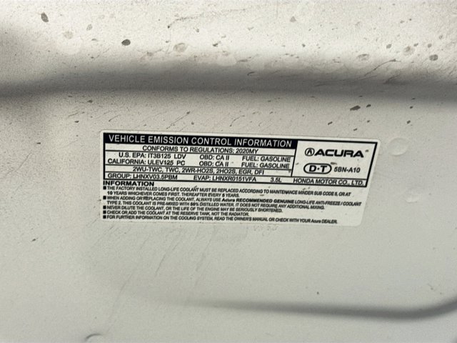 Vehicle image 15 of 18