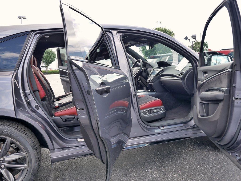 Vehicle image 21 of 39