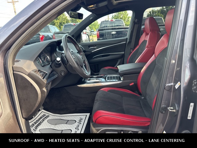 Vehicle image 32 of 35