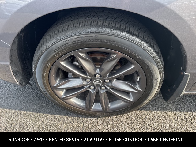 Vehicle image 13 of 35