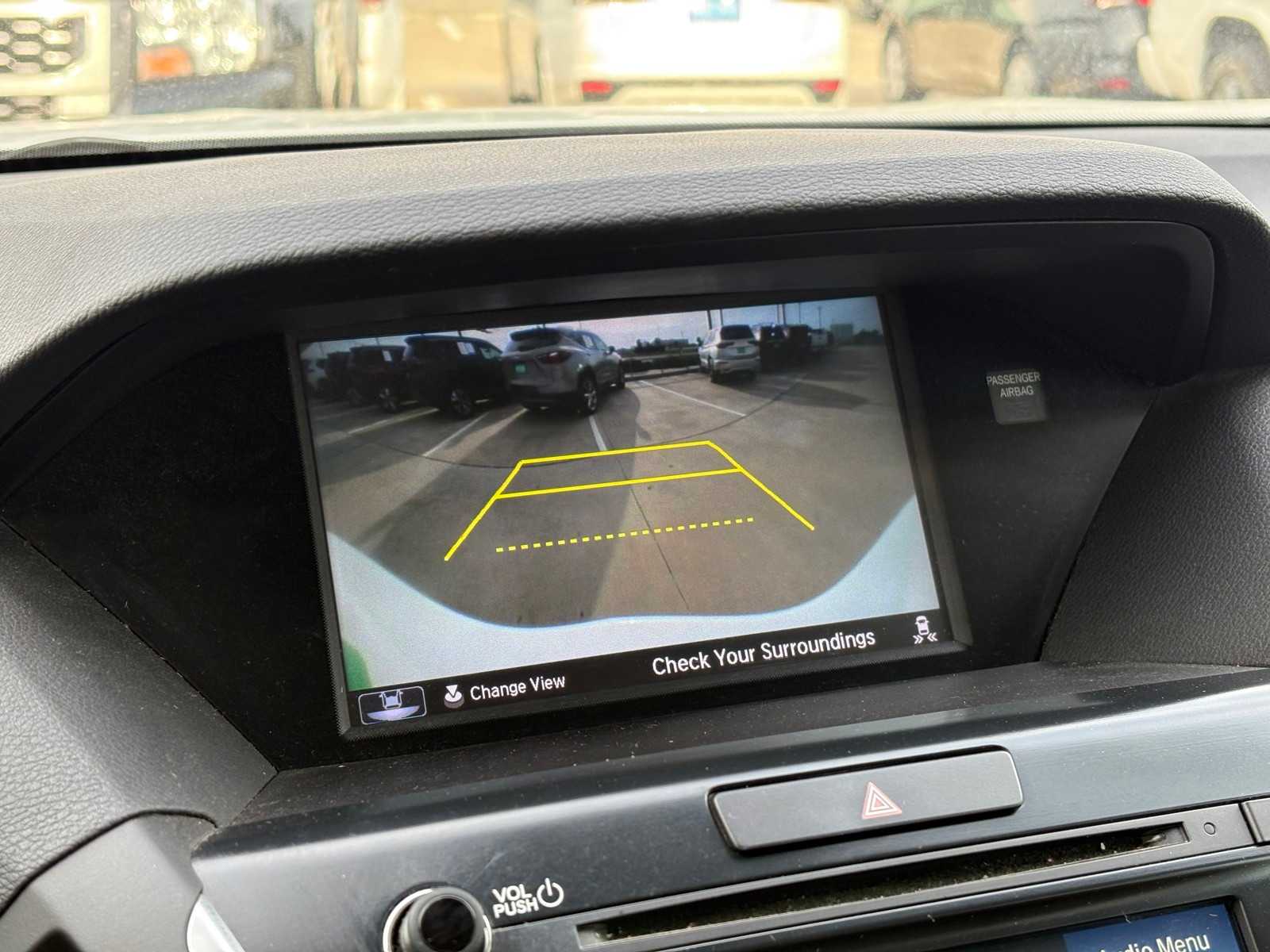 Vehicle image 17 of 24