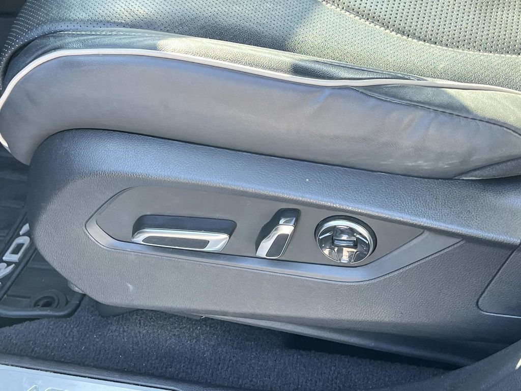 2020 Acura RDX Advance Image 30 of 38