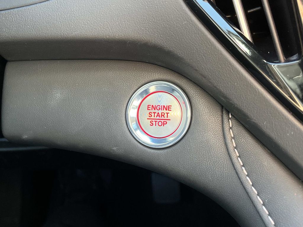 2020 Acura RDX Advance Image 32 of 38