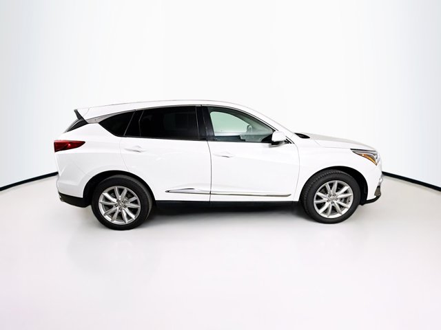 Vehicle image 4 of 35