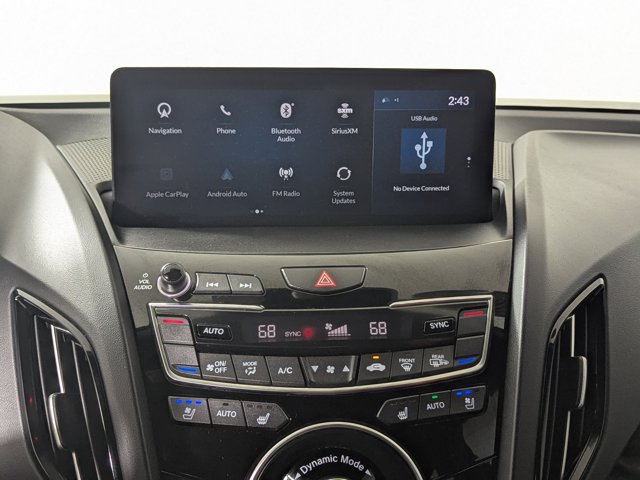 Vehicle image 17 of 21