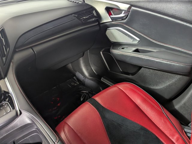 Vehicle image 12 of 21