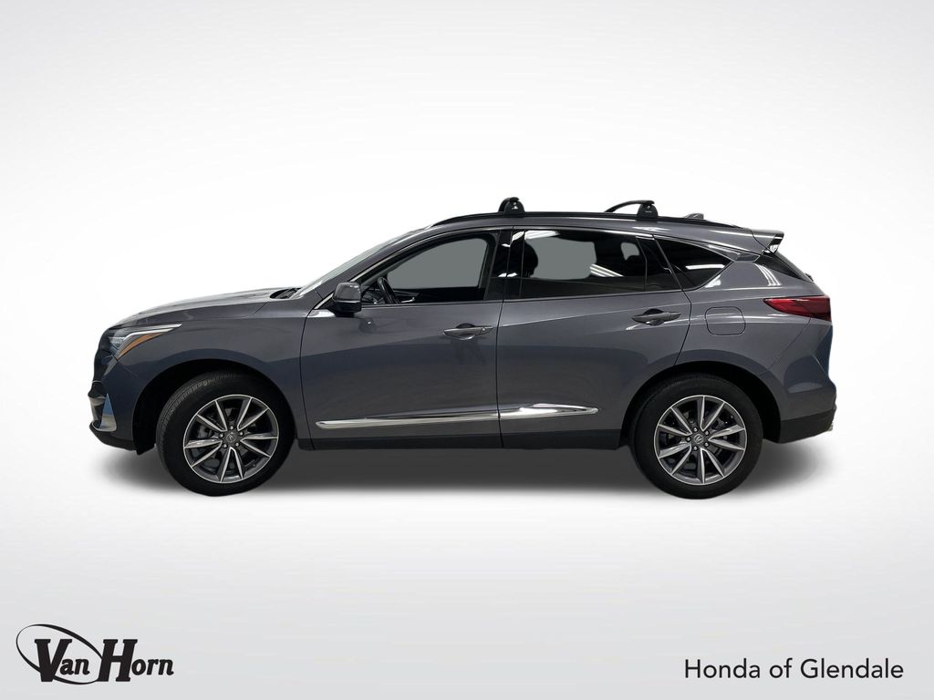 Vehicle image 7 of 42