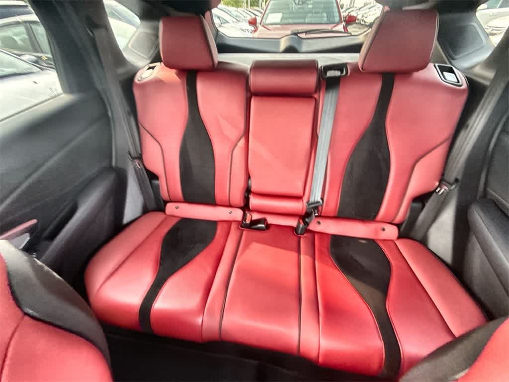 Vehicle image 20 of 36