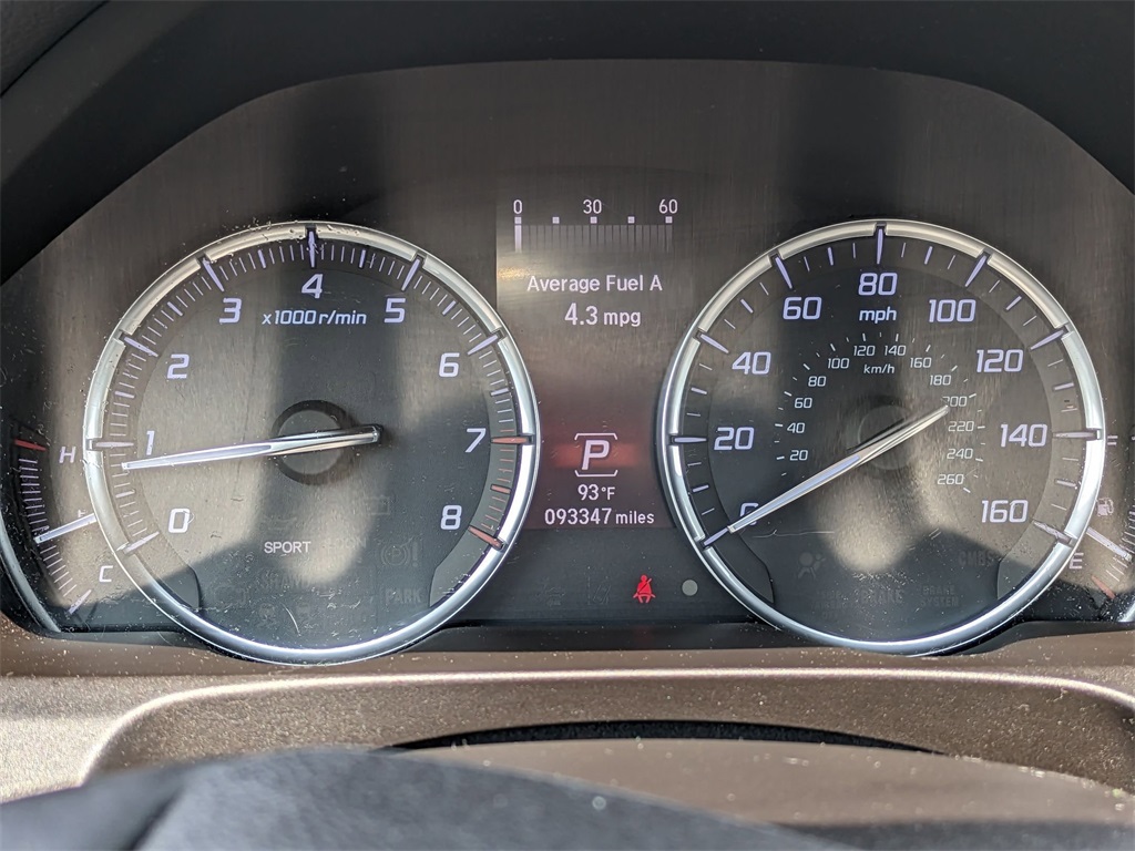 Vehicle image 18 of 34
