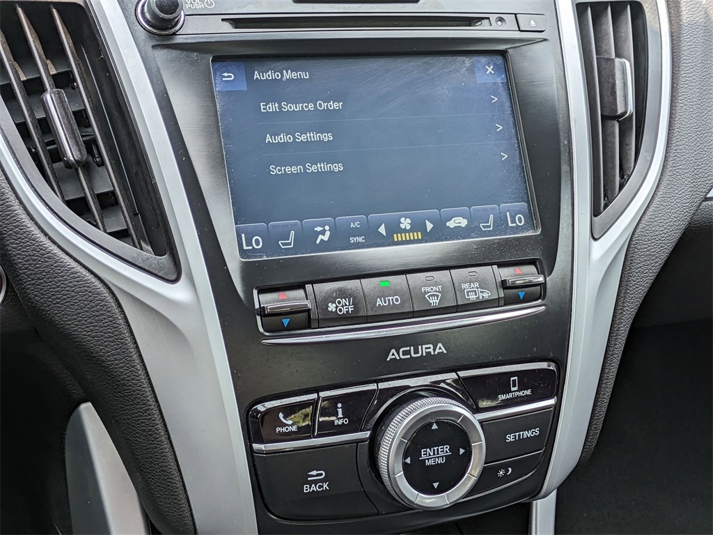 Vehicle image 24 of 34