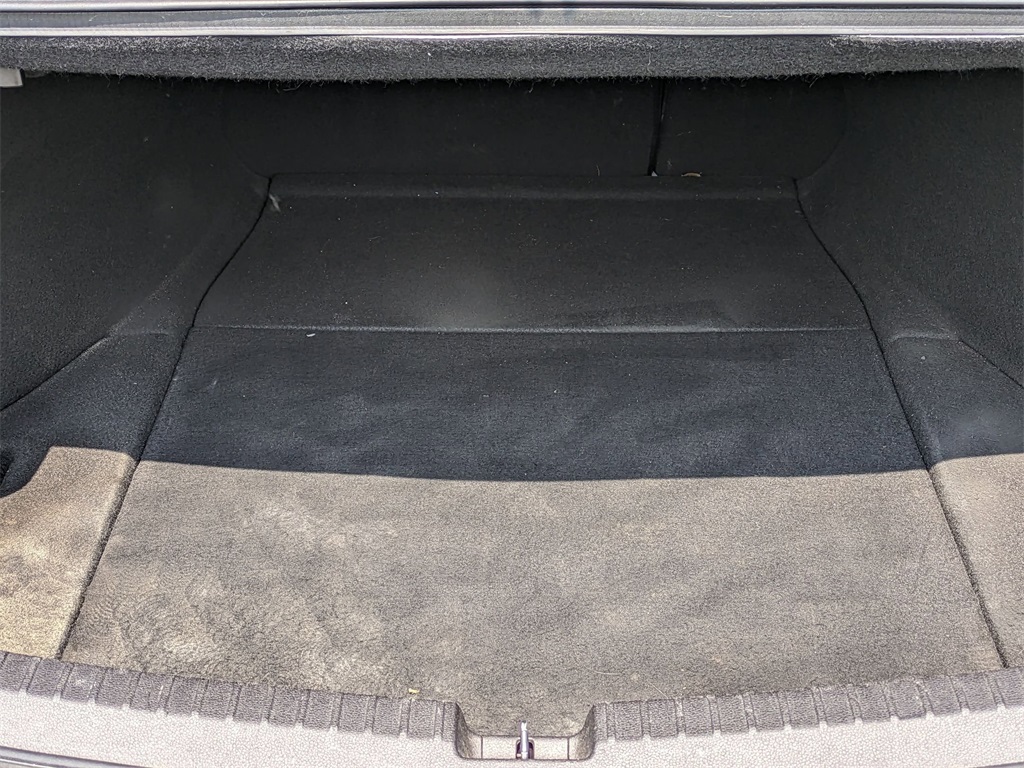 Vehicle image 29 of 34