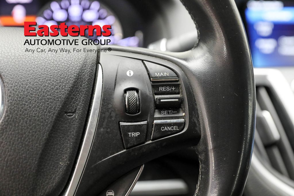 Vehicle image 46 of 62