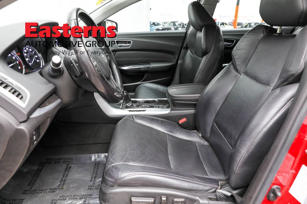 Vehicle image 44 of 62