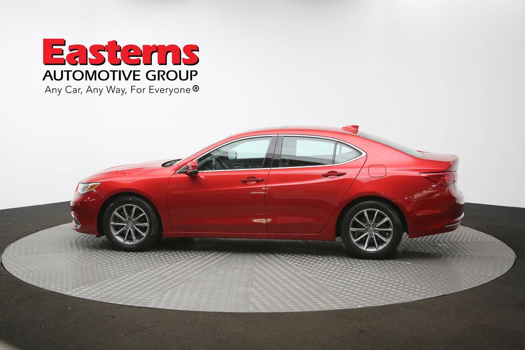 Vehicle image 30 of 62