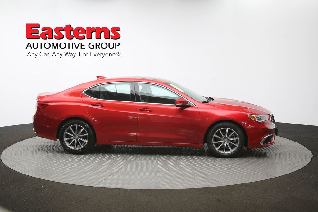 Vehicle image 18 of 62