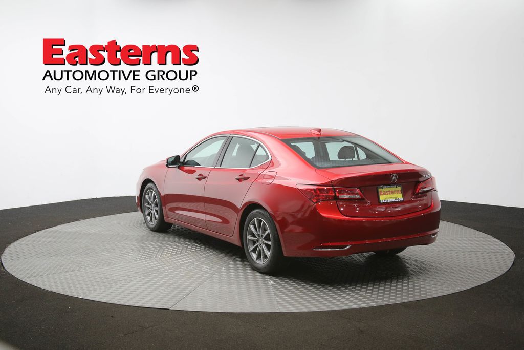 Vehicle image 34 of 62