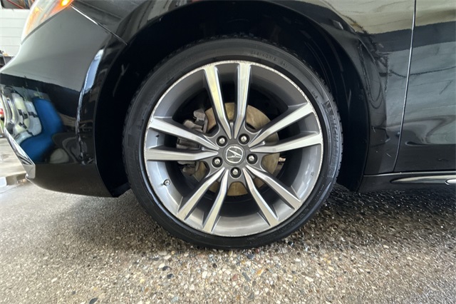 Vehicle image 11 of 27