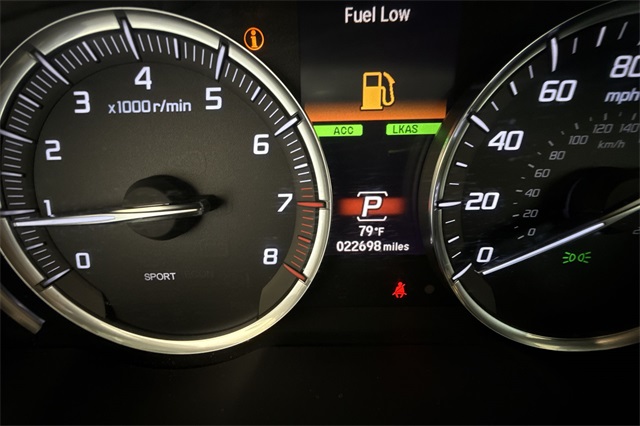 Vehicle image 17 of 27