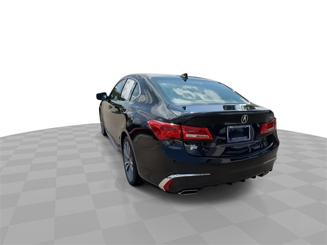 Vehicle image 8 of 27