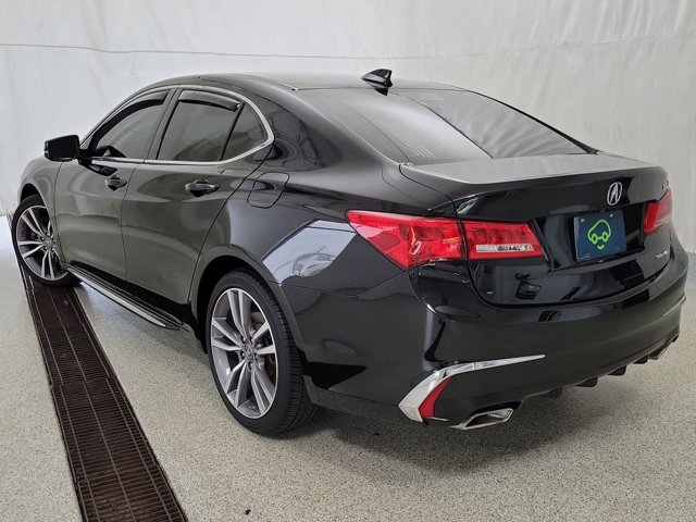 Vehicle image 2 of 24