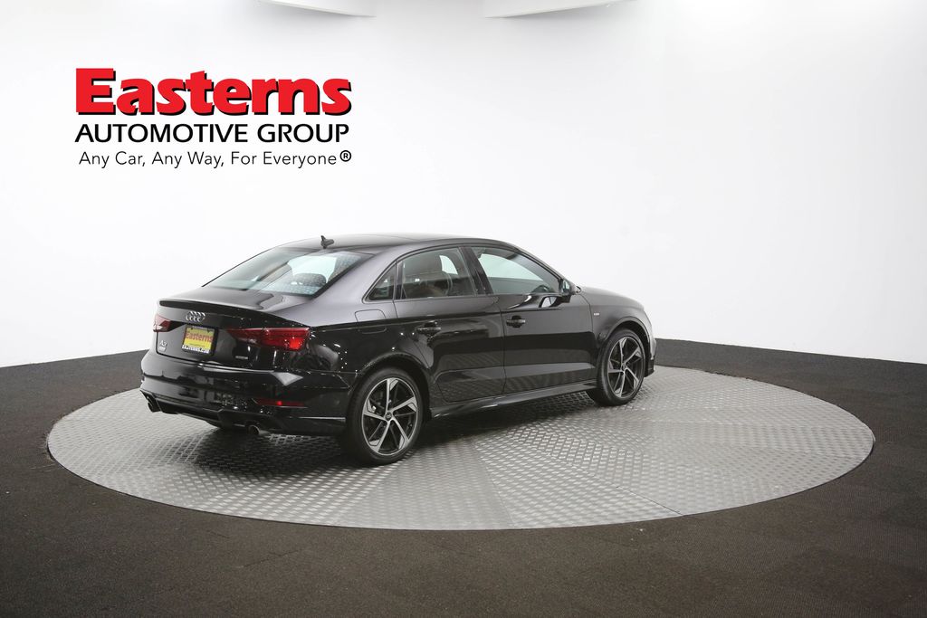 Vehicle image 23 of 62