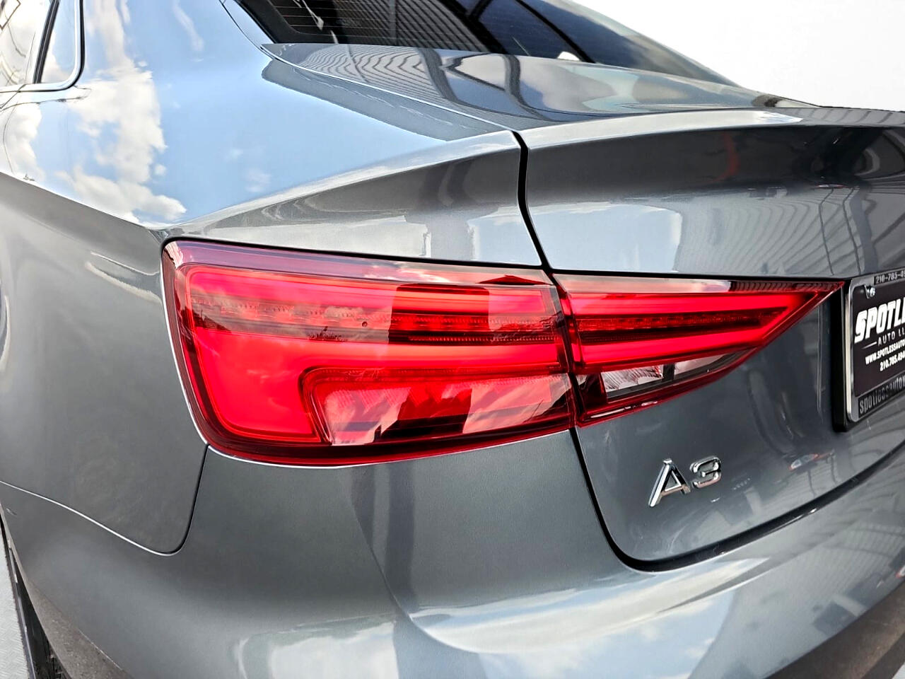 Vehicle image 12 of 23